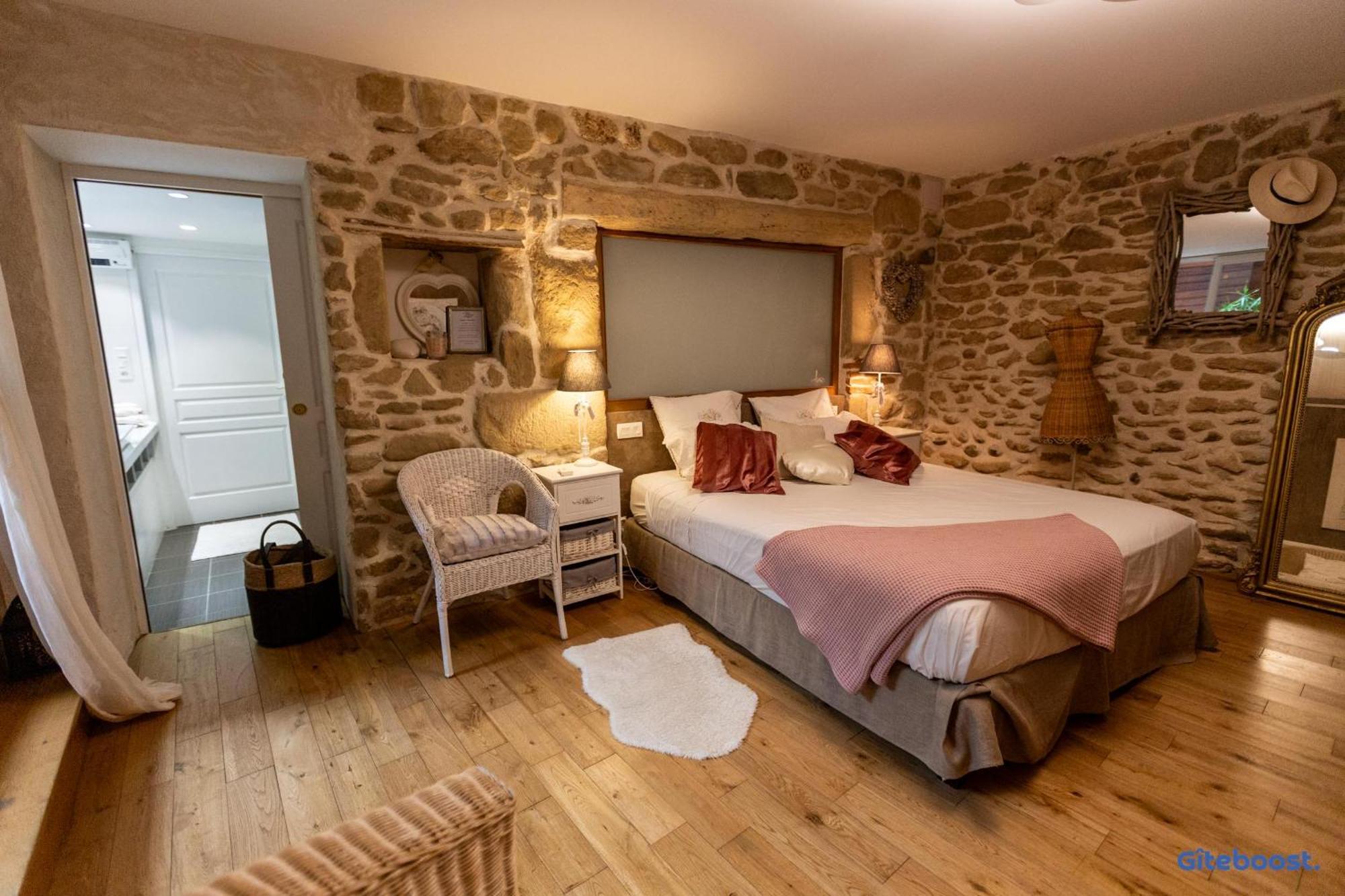 Hotel Le Val Des Sens Chatte Esterno foto